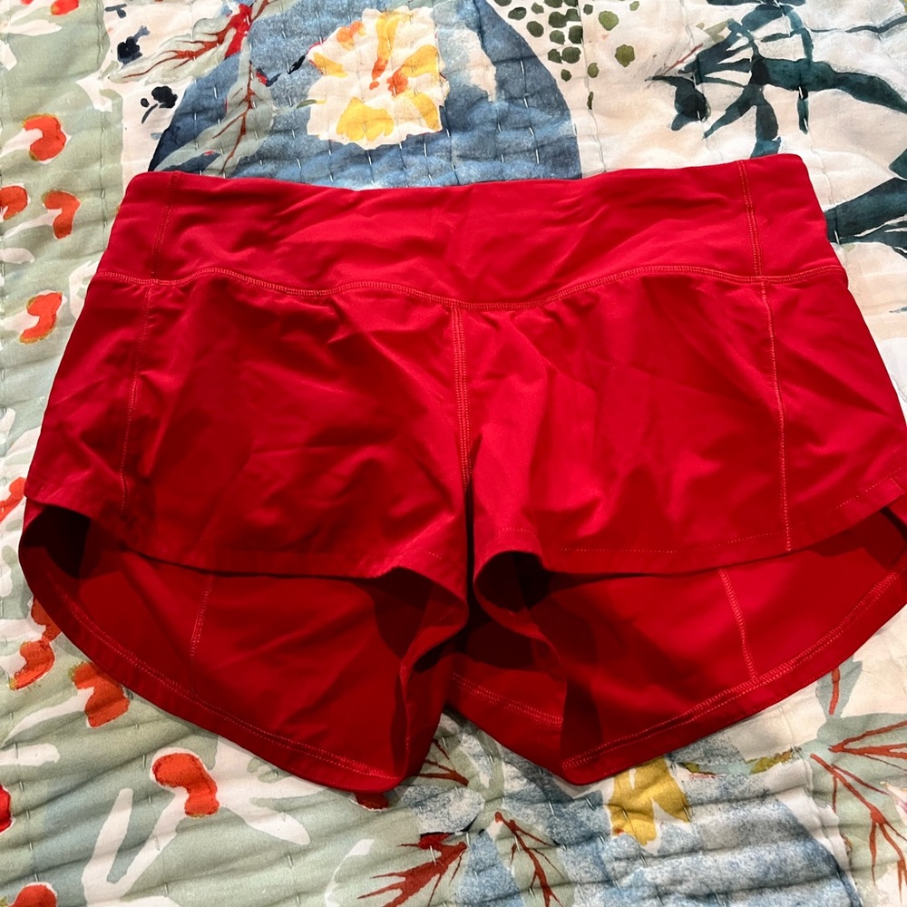 Lululemon speed up short 2.5” size 6